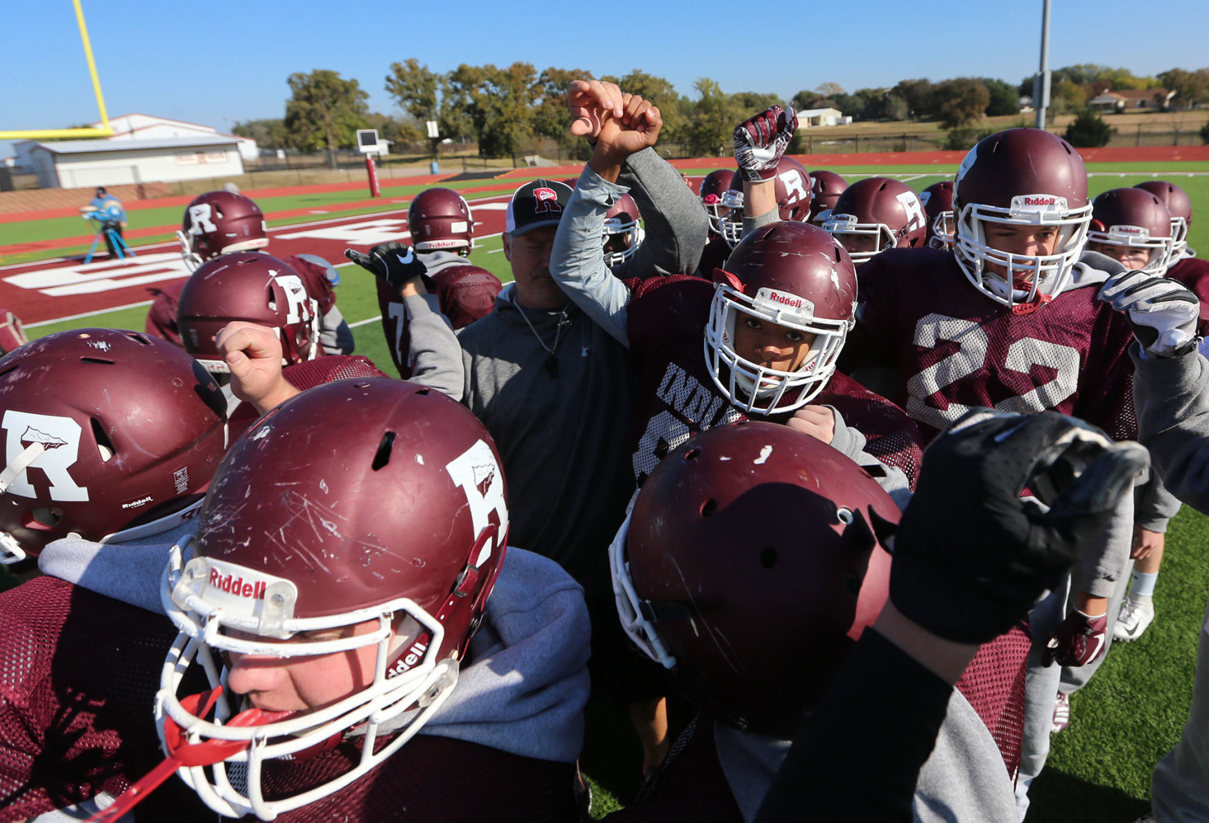 Riesel (5-4) vs. Van Vleck (7-3), 7:30 p.m. Friday at Caldwell